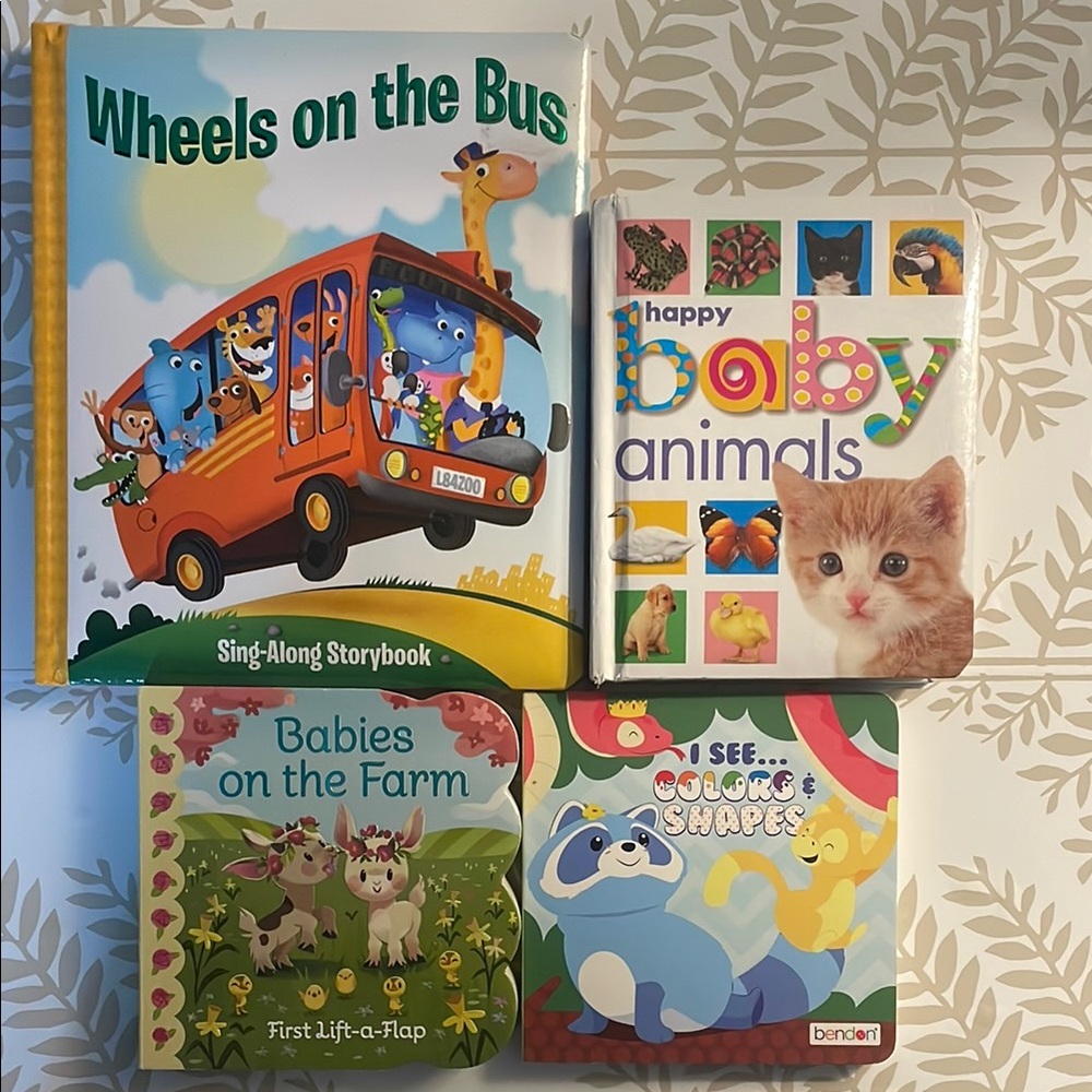 Kids Books Lot of 4